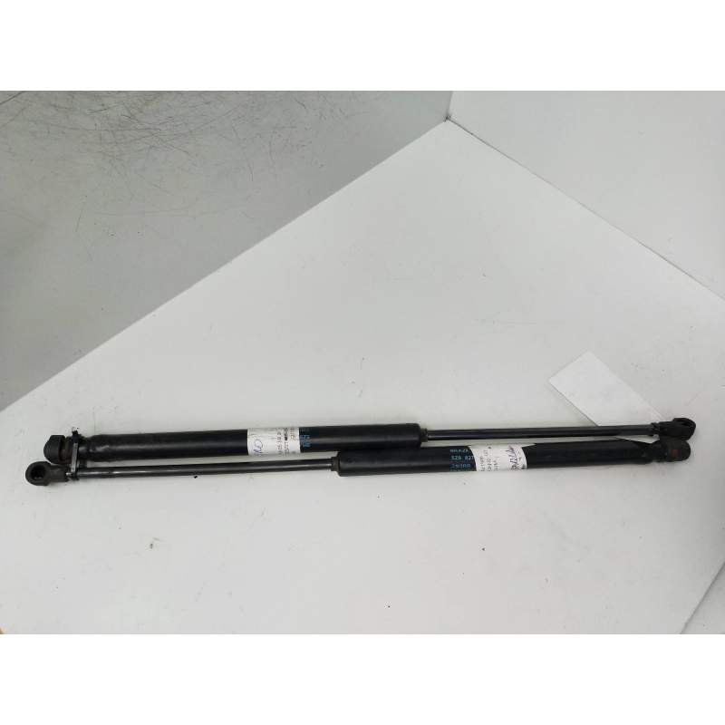 Recambio de amortiguadores maletero / porton para volkswagen fox (5z1) básico referencia OEM IAM   