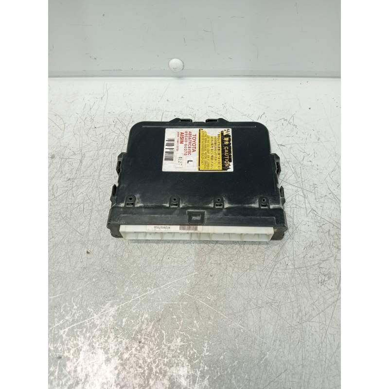 Recambio de modulo electronico para toyota land cruiser (j12) 3.0 d-4d gx referencia OEM IAM 8954060370  