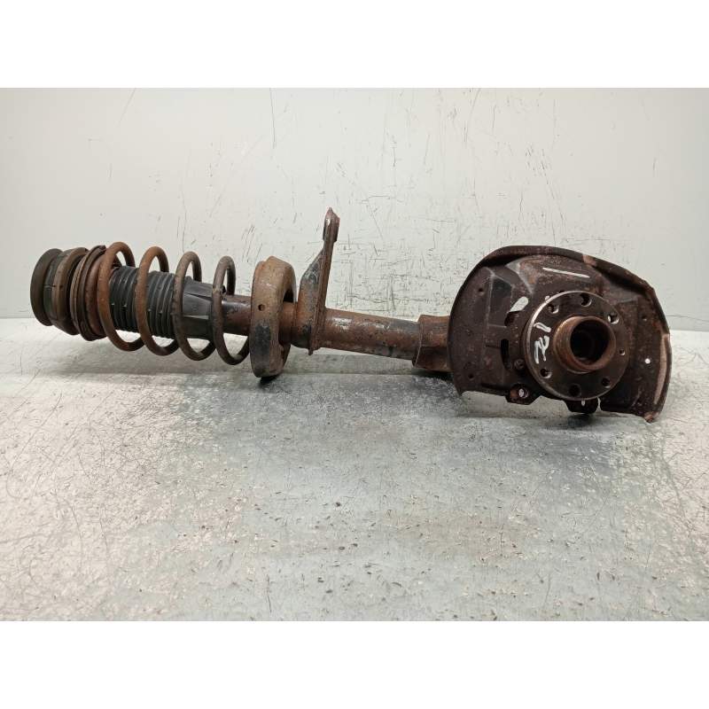 Recambio de mangueta delantera izquierda para opel vectra a cd diamant referencia OEM IAM  20G A/1992