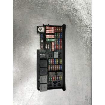 CAJA RELES / FUSIBLES A1645403072 320CDI 2005