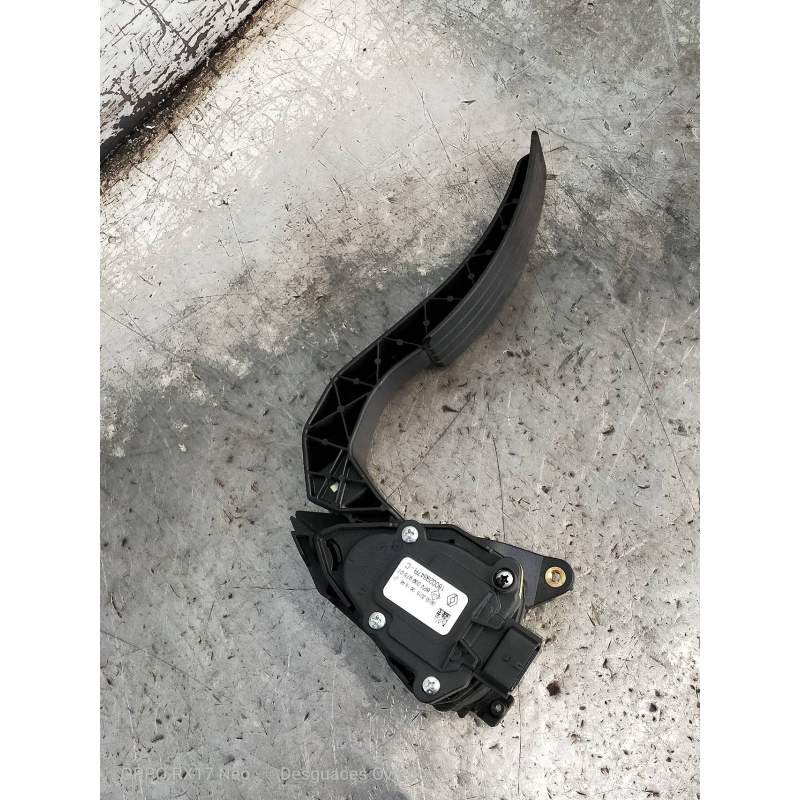 Recambio de potenciometro pedal para renault captur helly hansen referencia OEM IAM 180029347R  