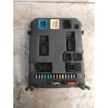 CAJA RELES / FUSIBLES 9666952280 BSIEVX0400 2009
