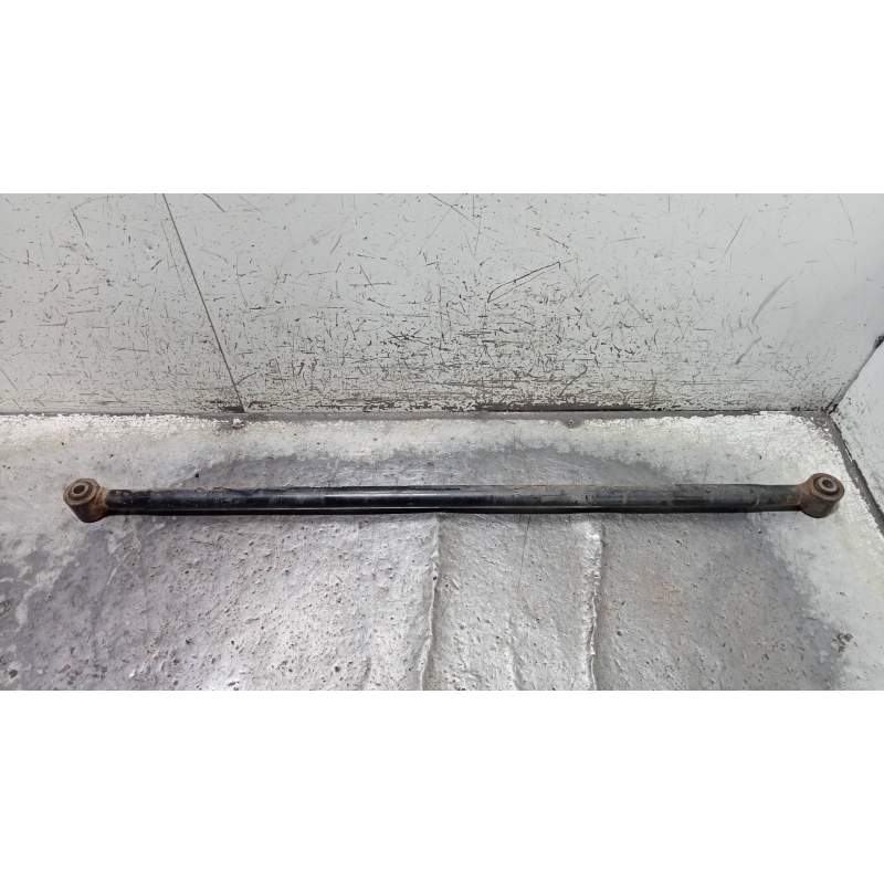 Recambio de barra torsion para toyota land cruiser (j15) basis referencia OEM IAM PANHARD  