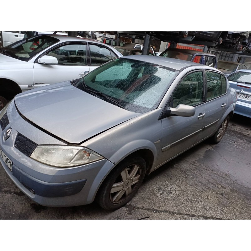 renault megane ii classic berlina del año 2005