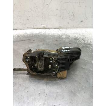 MOTOR CIERRE CENTRALIZADO DELANTERO IZQUIERDO 5P 2004