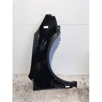 ALETA DELANTERA DERECHA 