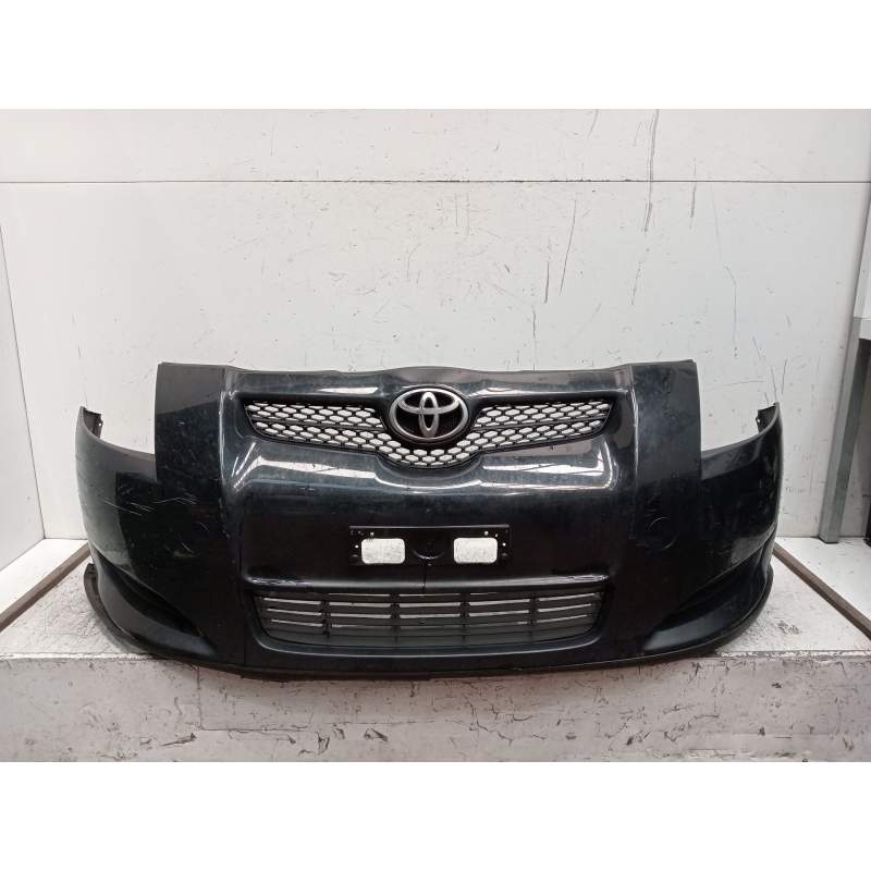 Recambio de paragolpes delantero para toyota auris (_e15_) 1.4 d-4d (nde150_) referencia OEM IAM   2006