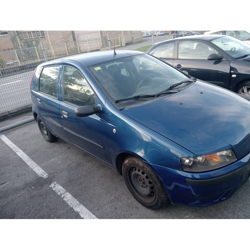 fiat punto berlina (188) del año 2000