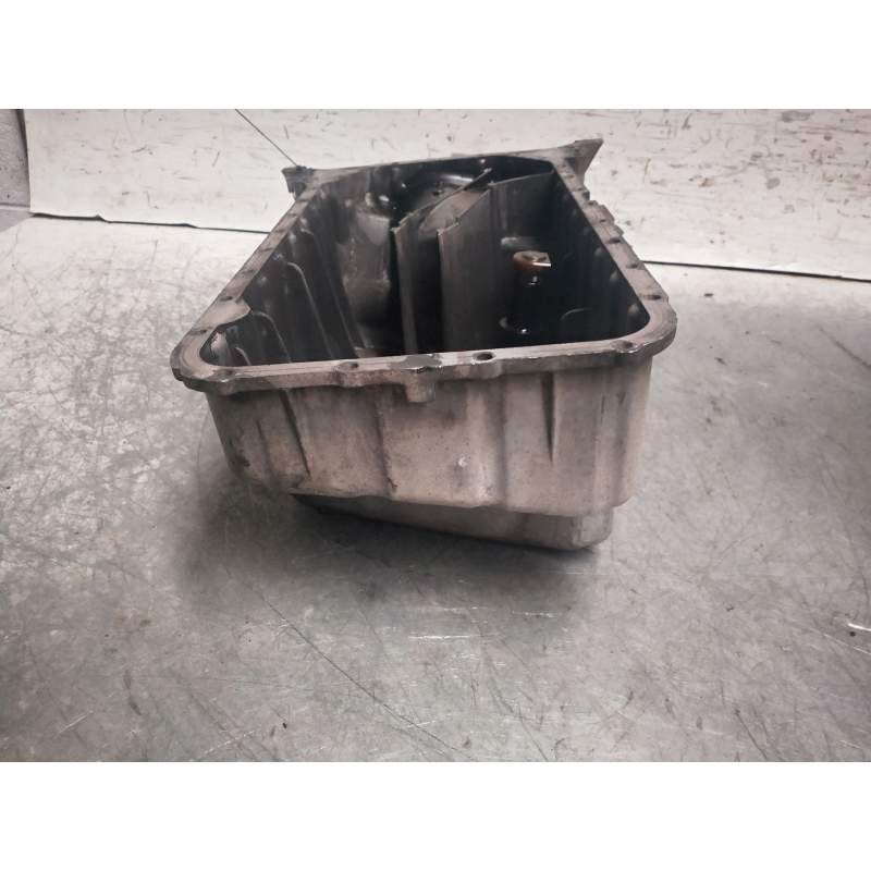 Recambio de carter para mercedes-benz vito (w638) combi 112 cdi (638.194) referencia OEM IAM 6110140202  