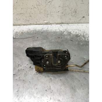 MOTOR CIERRE CENTRALIZADO DELANTERO DERECHO 5P 2004