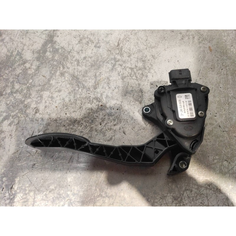 Recambio de potenciometro pedal para renault master kombi l1h1 3,0t referencia OEM IAM 8200672367C 6PV00997800 