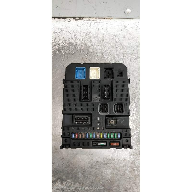Recambio de caja reles / fusibles para citroën c3 1.1 furio referencia OEM IAM 9664156780 BSI2004P1000 2006