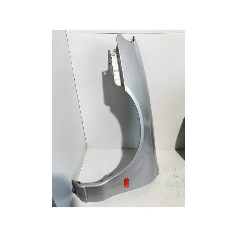 Recambio de aleta delantera izquierda para ford mondeo berlina (gd) clx referencia OEM IAM   1997