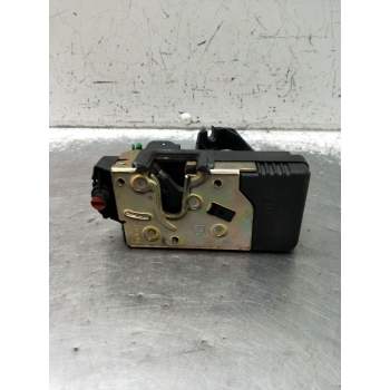 MOTOR CIERRE CENTRALIZADO TRASERO DERECHO 90503996 4P 1995