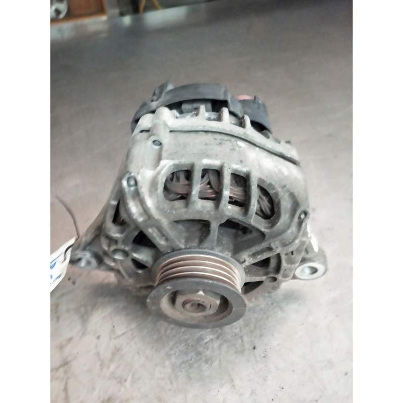 Recambio de alternador para nissan note (e11e) naru edition referencia OEM IAM 23100AX62B  