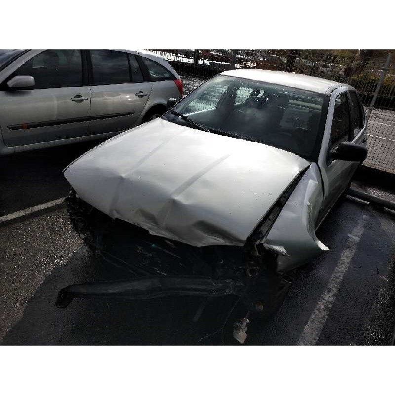 seat cordoba berlina (6k2) del año 1999