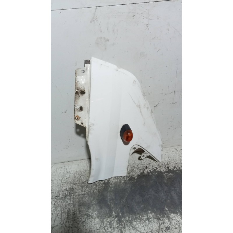 Recambio de aleta delantera izquierda para ford transit caja cerrada ´06 ft 260 k trend lkw referencia OEM IAM   