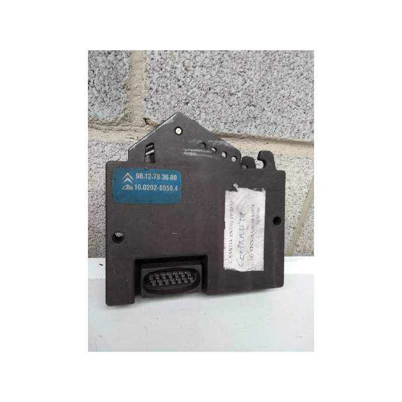 Recambio de centralita abs para citroën xantia berlina 1.9 turbodiesel referencia OEM IAM 10094302024 9612783680 