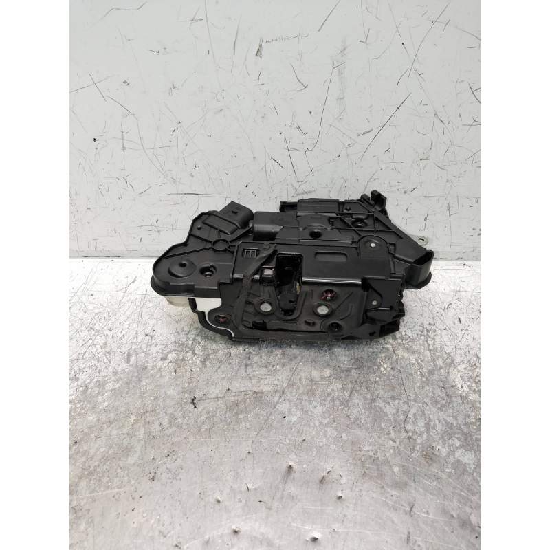 Recambio de motor cierre centralizado delantero izquierdo para volkswagen tiguan (5n2) referencia OEM IAM 5N1837015F 5P 2012