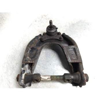 BRAZO SUSPENSION SUPERIOR DELANTERO DERECHO 
