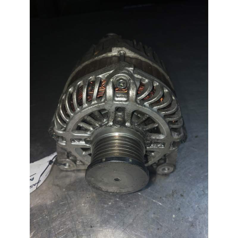 Recambio de alternador para nissan qashqai (j10) backstage referencia OEM IAM 23100JD200  