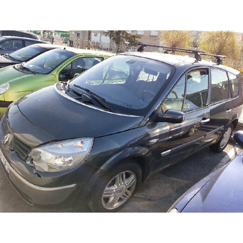 renault scenic ii del año 2005