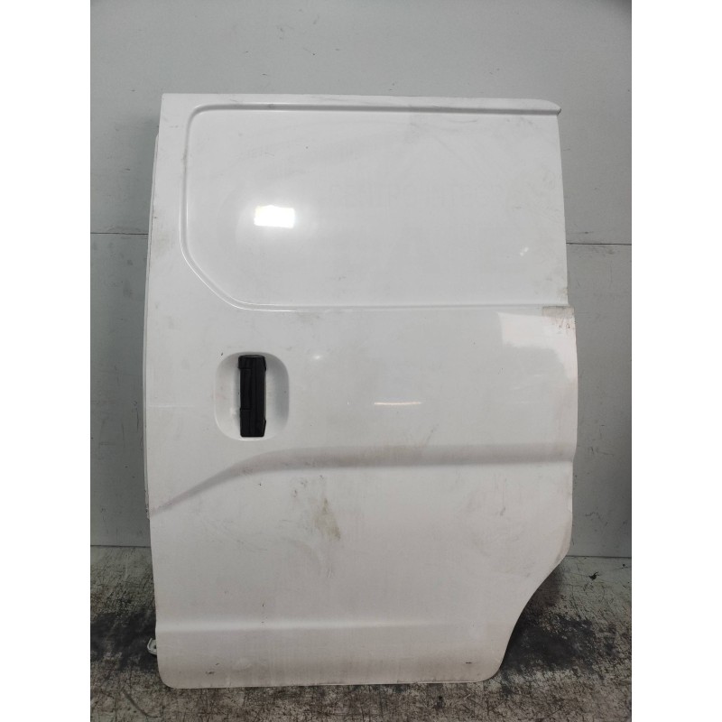 Recambio de puerta lateral corredera izquierda para nissan nv 200 (m20) kasten premium referencia OEM IAM   6P CIEGA