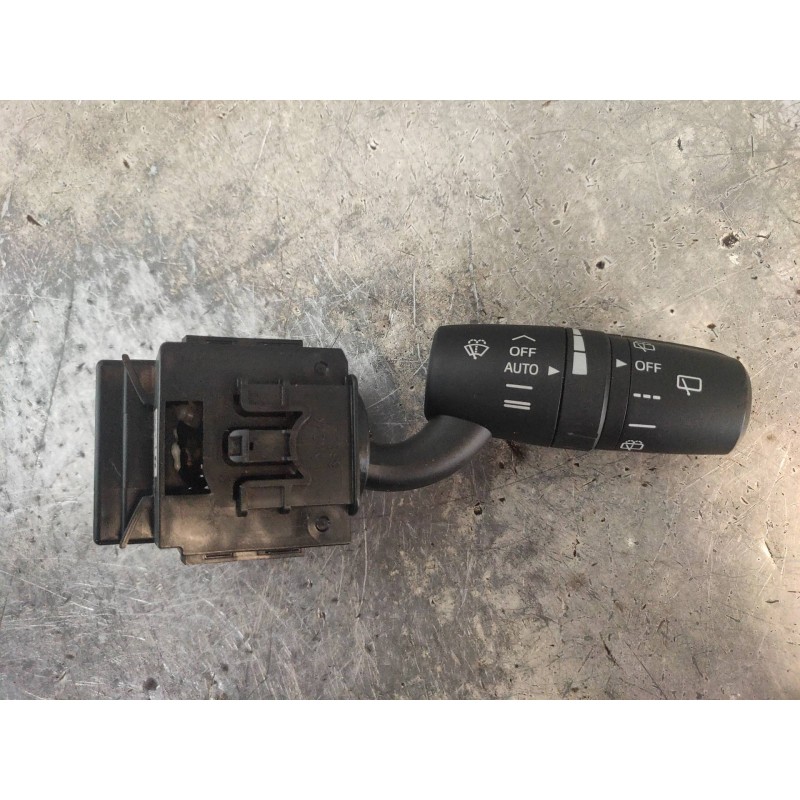 Recambio de mando limpia para mazda 6 kombi ()(.2012) 2.2 turbodiesel cat referencia OEM IAM 17F899  