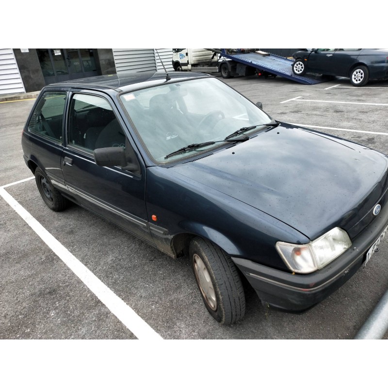 ford fiesta berl./courier del año 1993