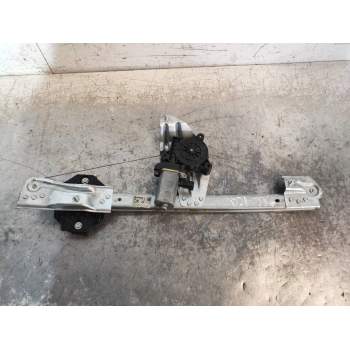 ELEVALUNAS DELANTERO IZQUIERDO 807213282R 5P