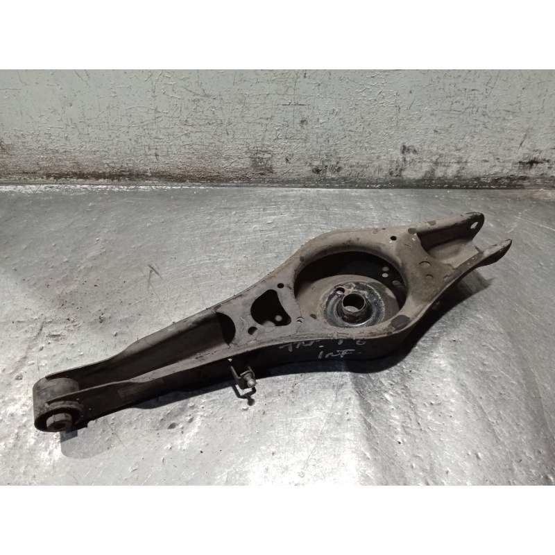 Recambio de brazo suspension inferior trasero izquierdo para skoda suberb (3t4) ambition referencia OEM IAM  20TDI 2008