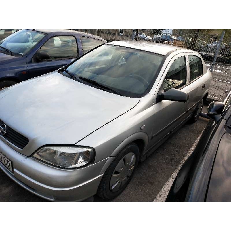 opel astra g berlina del año 1999