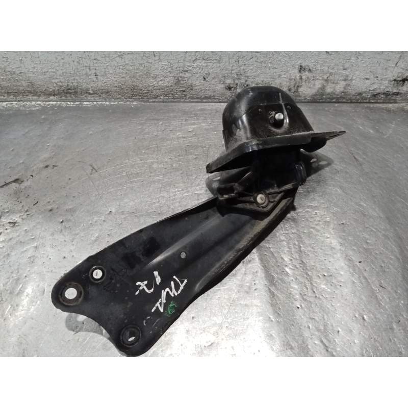 Recambio de brazo suspension superior trasero izquierdo para skoda suberb (3t4) ambition referencia OEM IAM  20TDI 2008