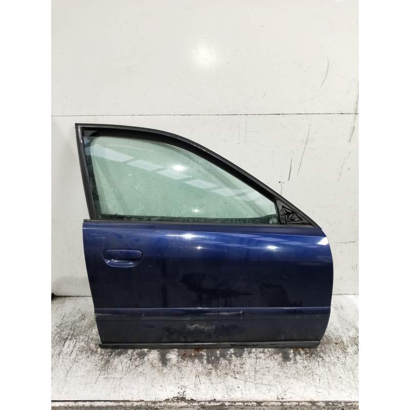Recambio de puerta delantera derecha para audi a4 avant (b5) 1.9 tdi referencia OEM IAM  99 5P