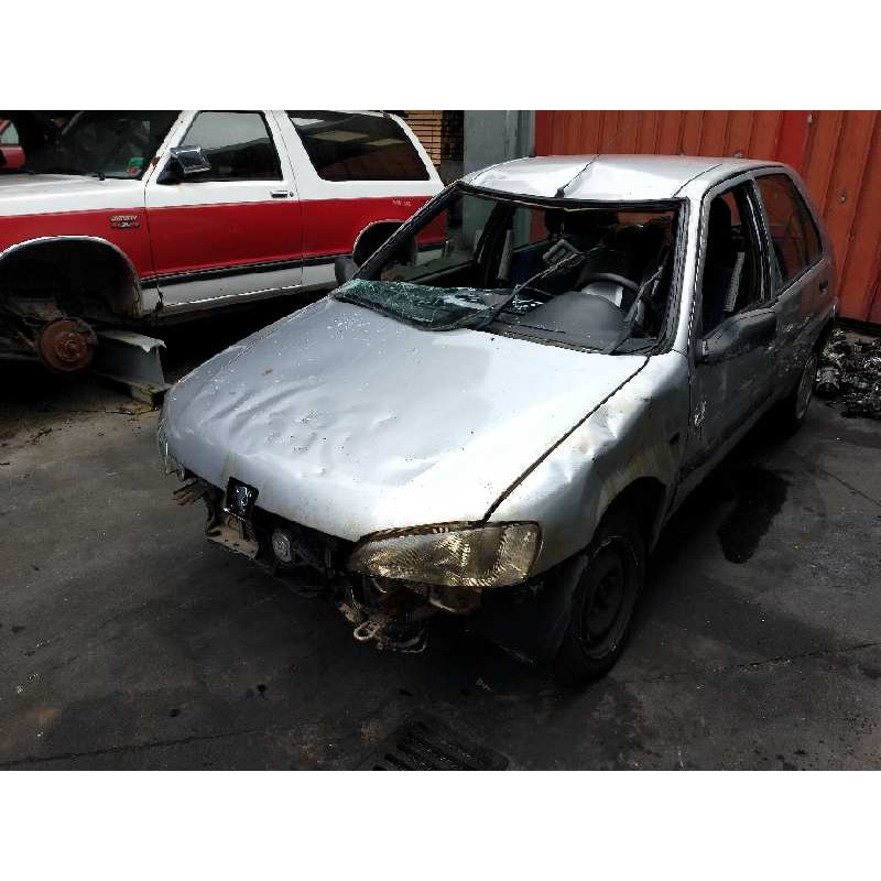 peugeot 106 (s2) del año 2001