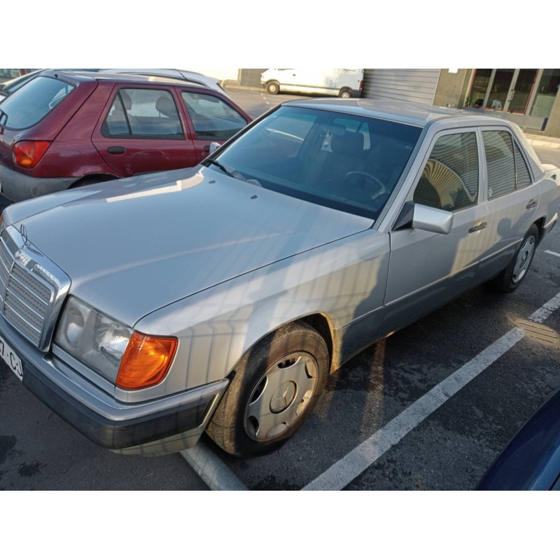 mercedes clase e (w124) berlina del año 2000