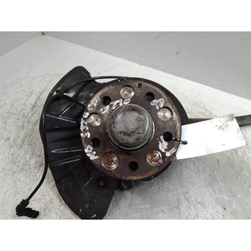 Recambio de mangueta delantera izquierda para mercedes-benz clase s (w220) berlina 320 cdi (220.026) referencia OEM IAM   