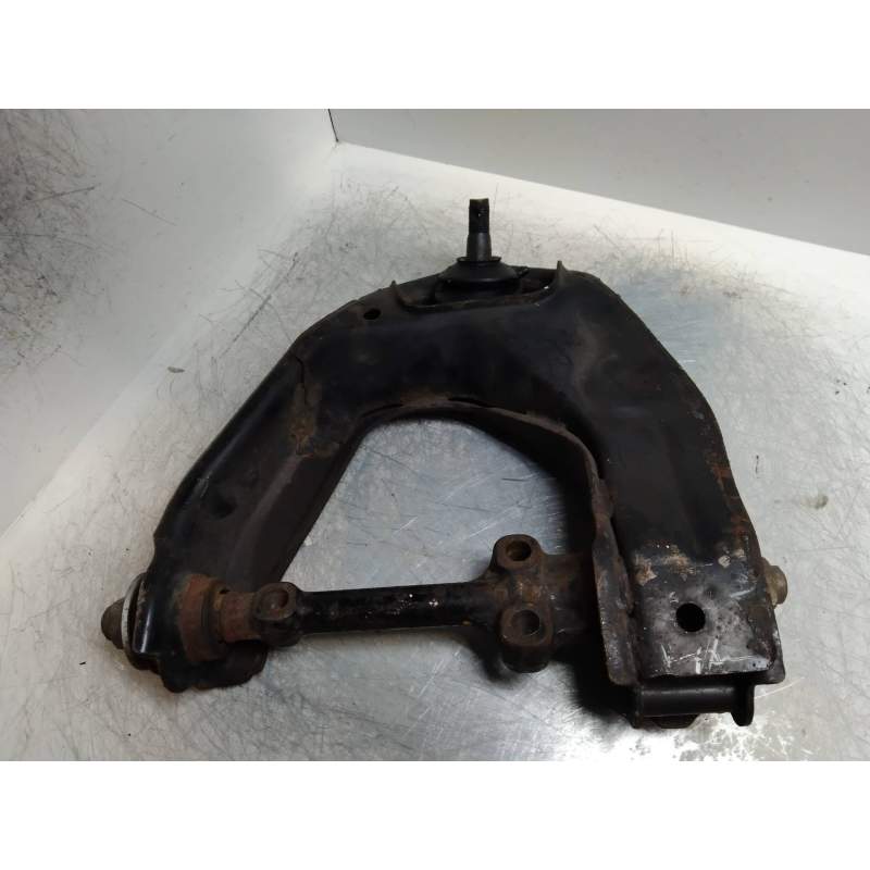 Recambio de brazo suspension superior delantero izquierdo para toyota 4-runner (n13) 3.0 v6 referencia OEM IAM   
