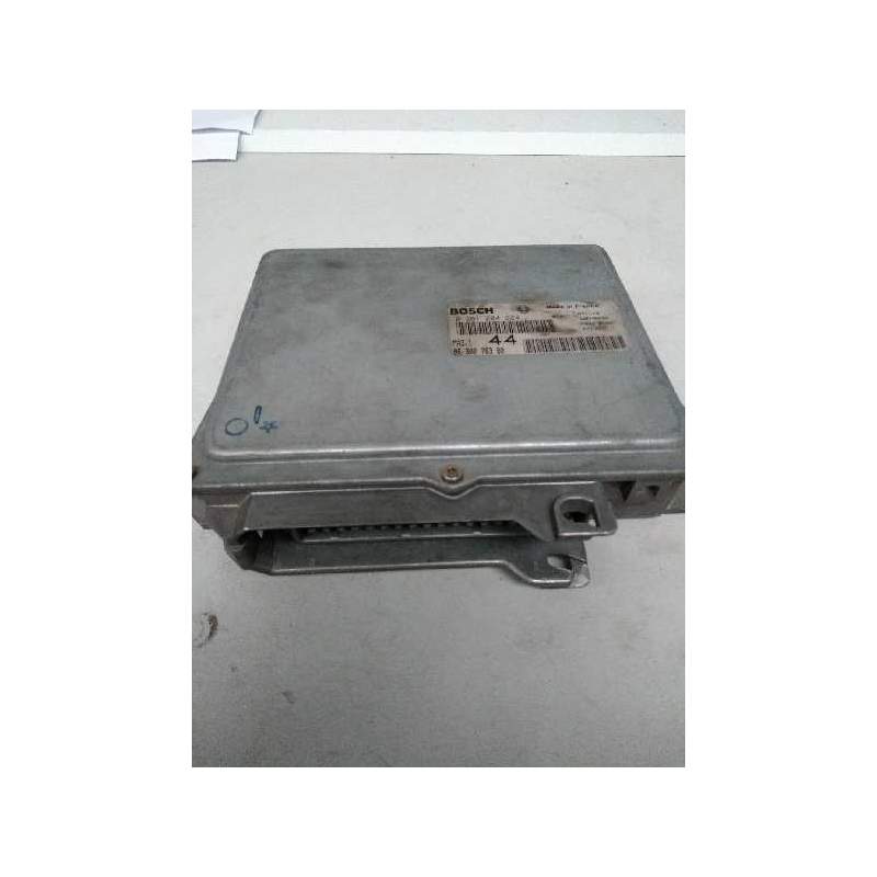 Recambio de centralita motor uce para citroën berlingo referencia OEM IAM 0261204624 9630278380 44