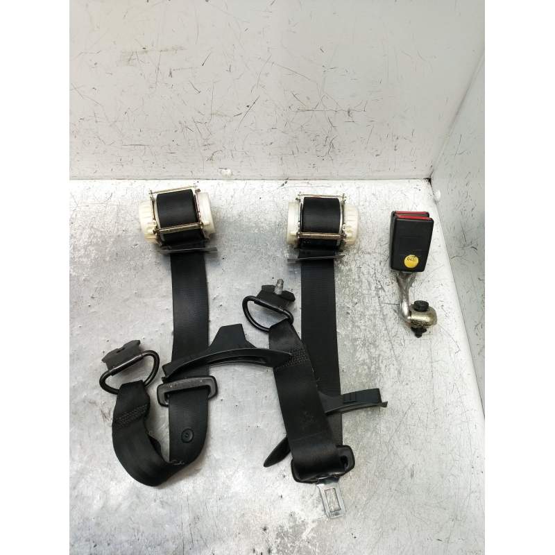 Recambio de juego cinturones trasero para volkswagen passat b6 (3c2) 2.0 tdi 16v referencia OEM IAM  4P 2005