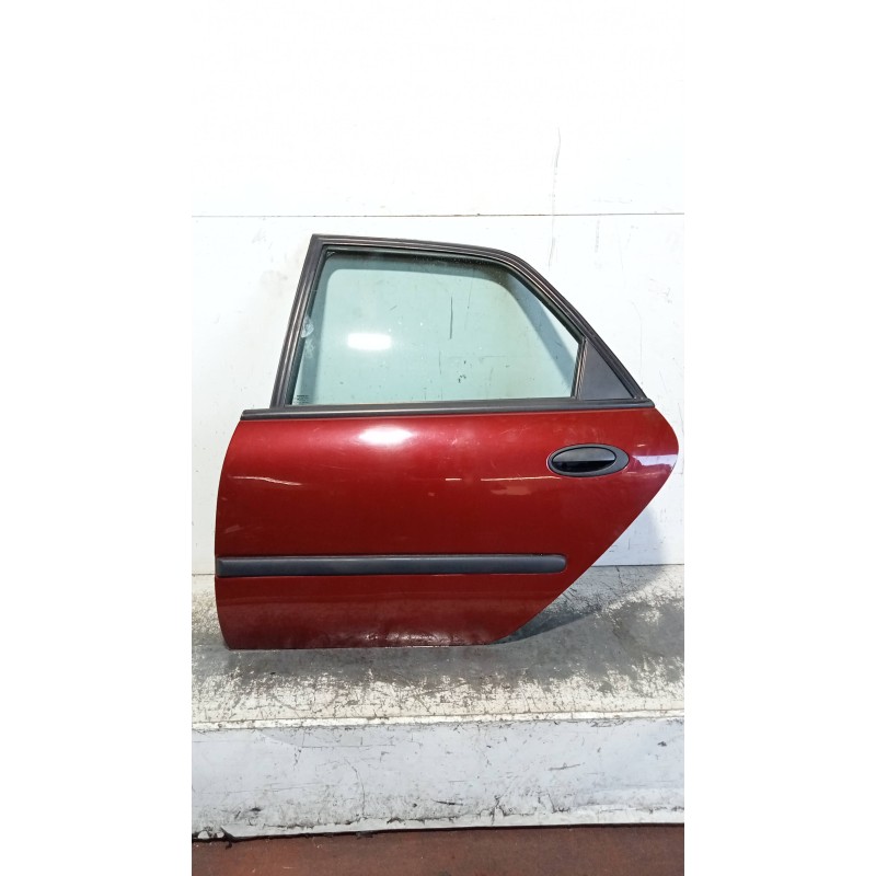 Recambio de puerta trasera izquierda para renault laguna (b56) 2.0 anade referencia OEM IAM   5P