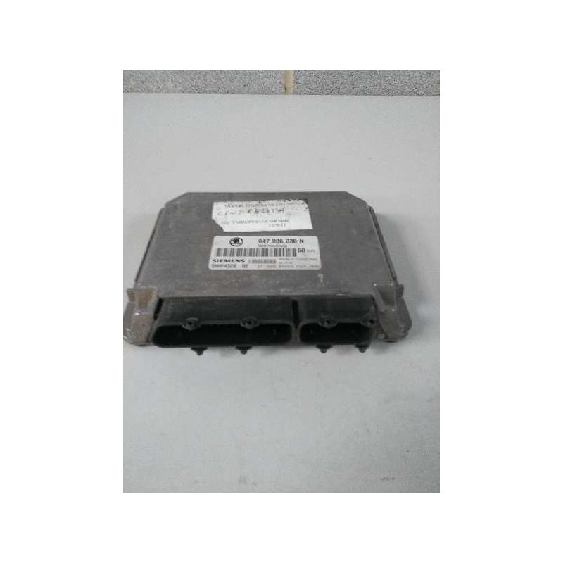 Recambio de centralita motor uce para skoda felicia pickup 1.3 referencia OEM IAM 5WP432602 047906030N 