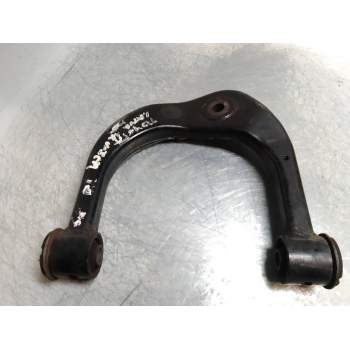 BRAZO SUSPENSION SUPERIOR DELANTERO DERECHO 
