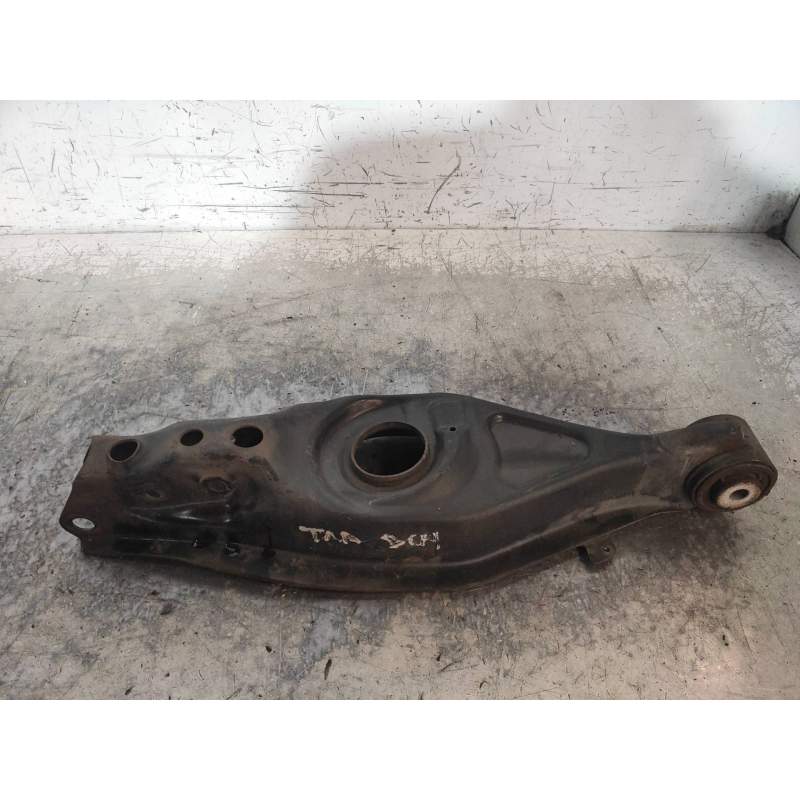 Recambio de brazo suspension inferior trasero derecho para mercedes-benz clase c (w203) familiar c 320 t cdi (203.220) referenci