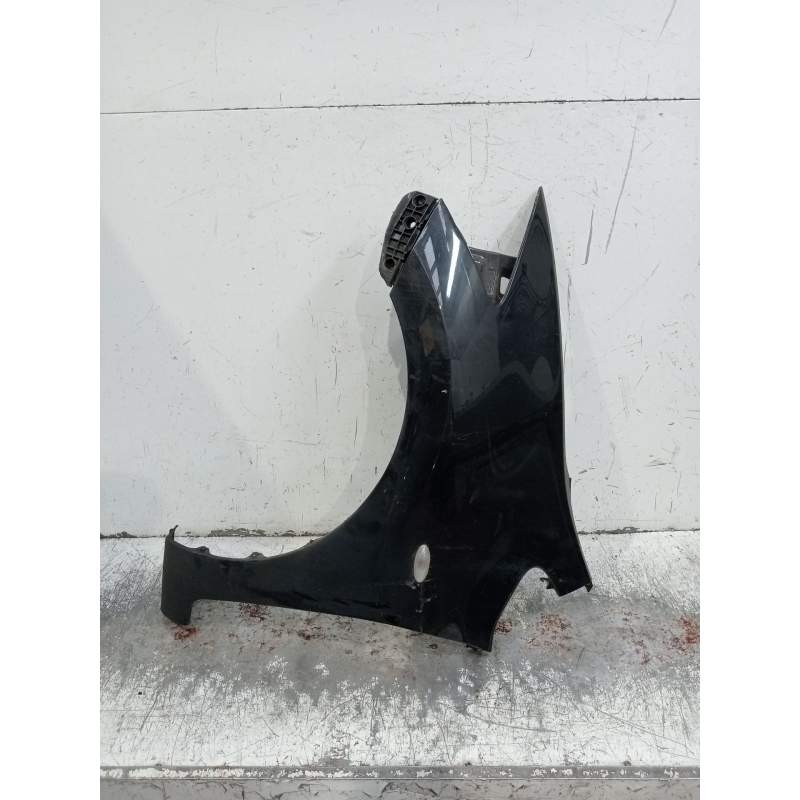 Recambio de aleta delantera izquierda para toyota auris (_e15_) 1.4 d-4d (nde150_) referencia OEM IAM   2006