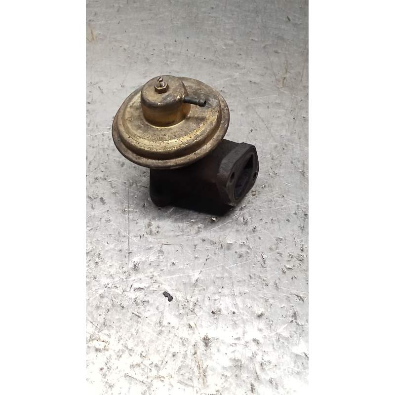 Recambio de valvula egr para nissan terrano ii (r20) 2.7 tdi 4wd referencia OEM IAM 72233200  