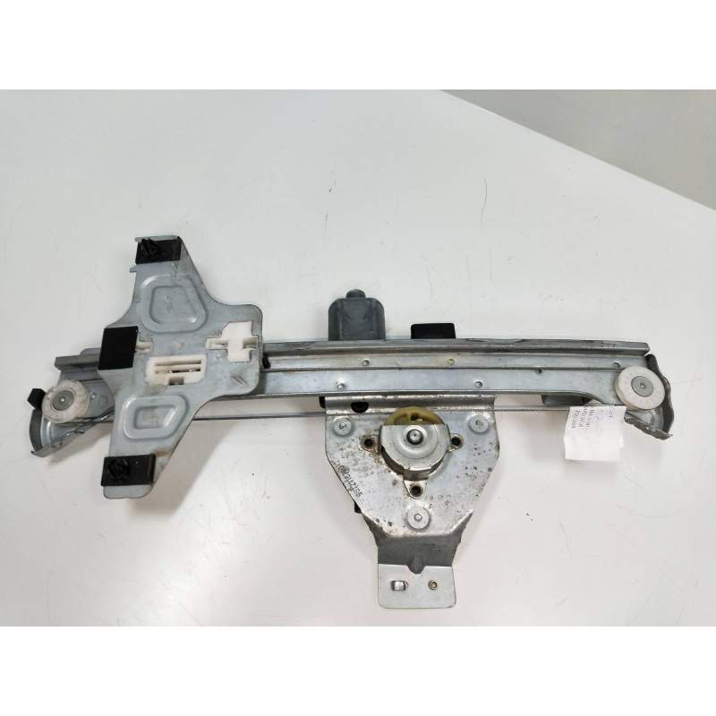 Recambio de elevalunas trasero izquierdo para citroën c4 berlina cool referencia OEM IAM 0130822577 922389 