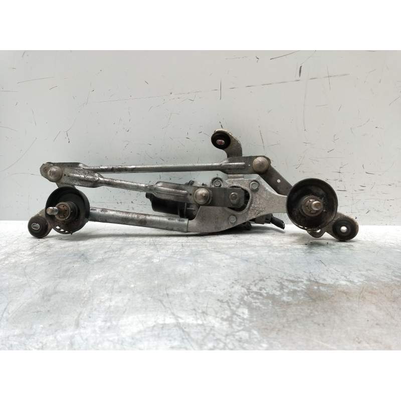 Recambio de motor limpia delantero para nissan note acenta referencia OEM IAM   