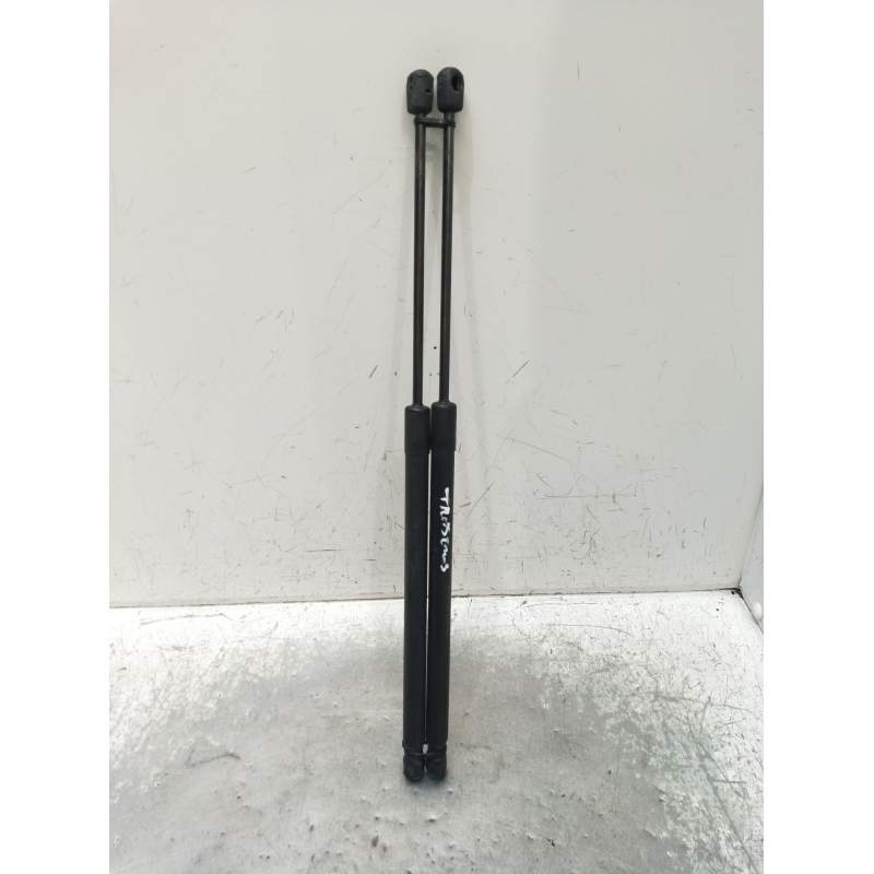 Recambio de amortiguadores maletero / porton para skoda suberb (3t4) ambition referencia OEM IAM 3T582755001S 3215XB0650N 2008