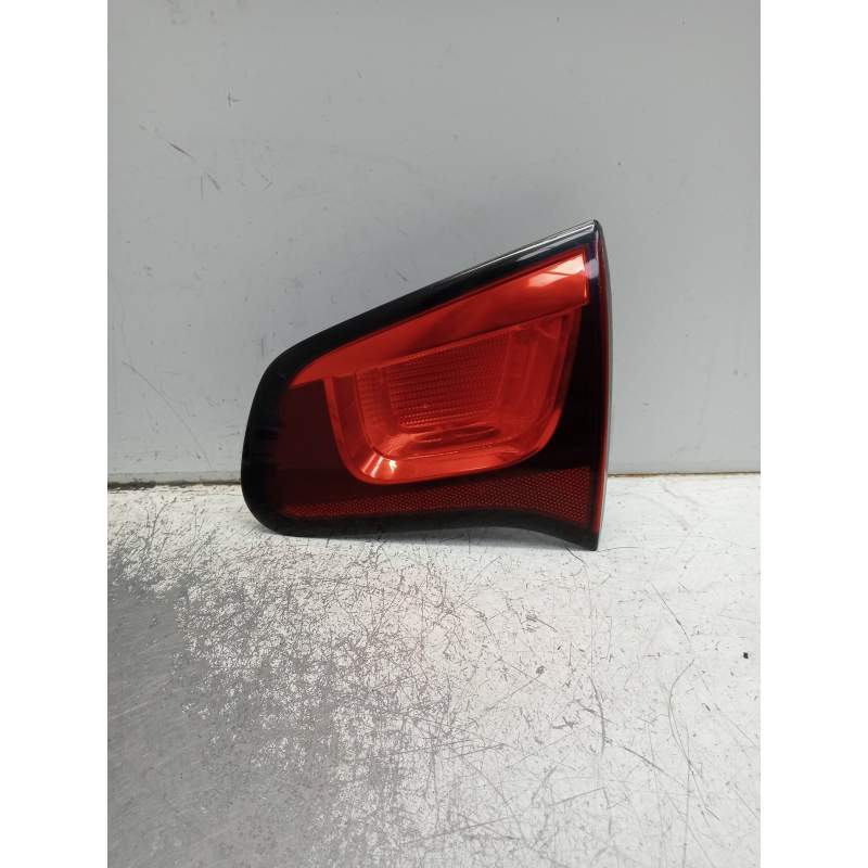 Recambio de piloto trasero derecho interior para citroën c3 attraction referencia OEM IAM 9685225480  2009